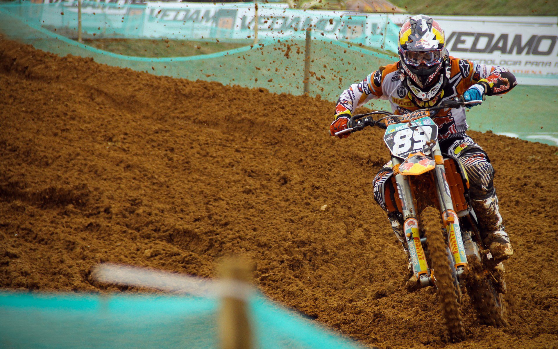 尼斯稳定传控体系有效拖慢比赛节奏